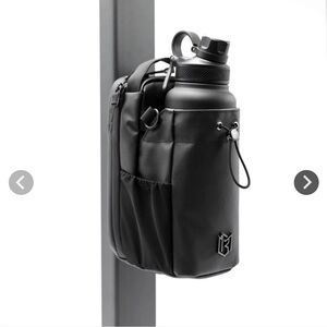 Black Magnetic Gym Bag with Bottle Holder